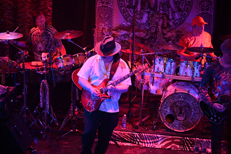 Persuasion live - photo 01