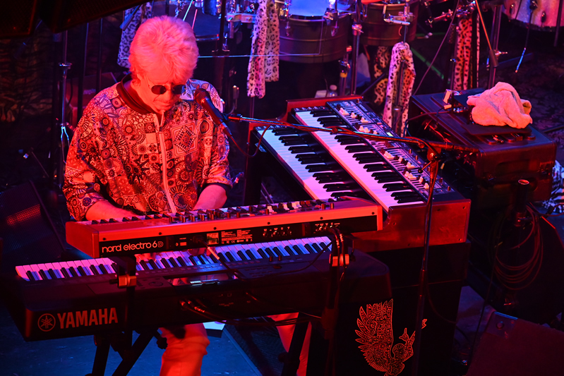 Persuasion live - photo 16